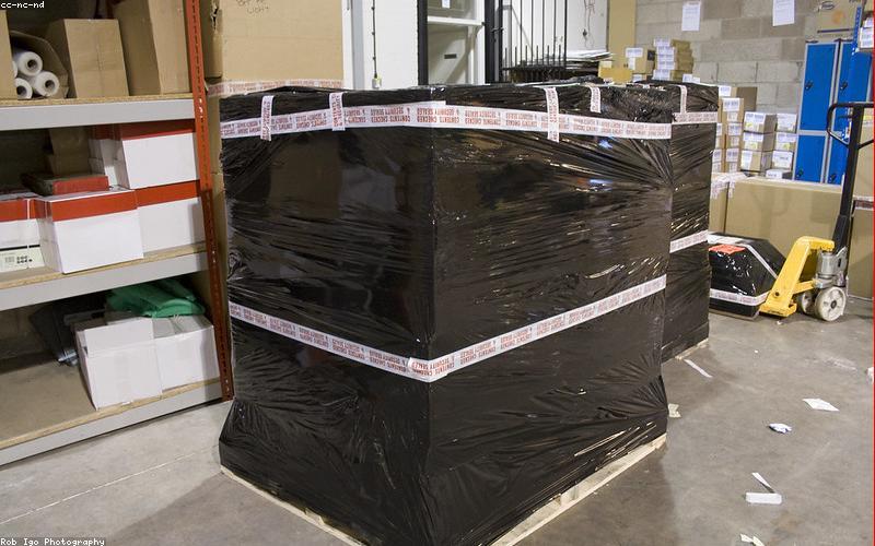 Pallet rack warehouse